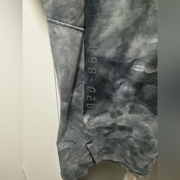 Lululemon Always Agile Short Sleeve-Diamond Dye True Navy Chambray - Picture 5 of 10